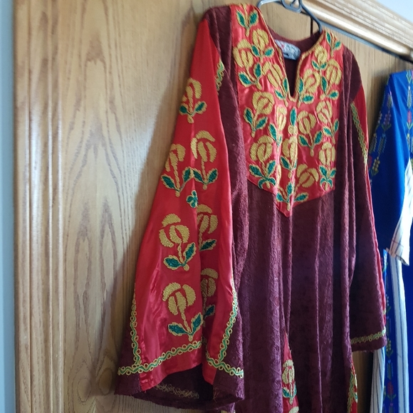SOLD SOLD.SOLD.  Palestinian Syrian Jordanian thobe (thoube/thube) - Picture 3 of 8